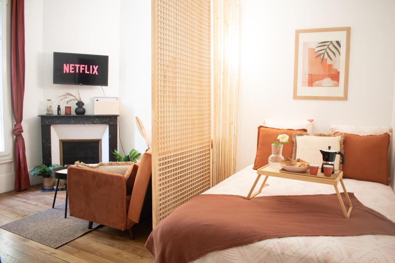 Cosy Et Comfort Studio Equipe A Clichy 5 Min Metro Екстериор снимка