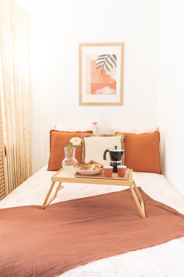 Cosy Et Comfort Studio Equipe A Clichy 5 Min Metro Екстериор снимка